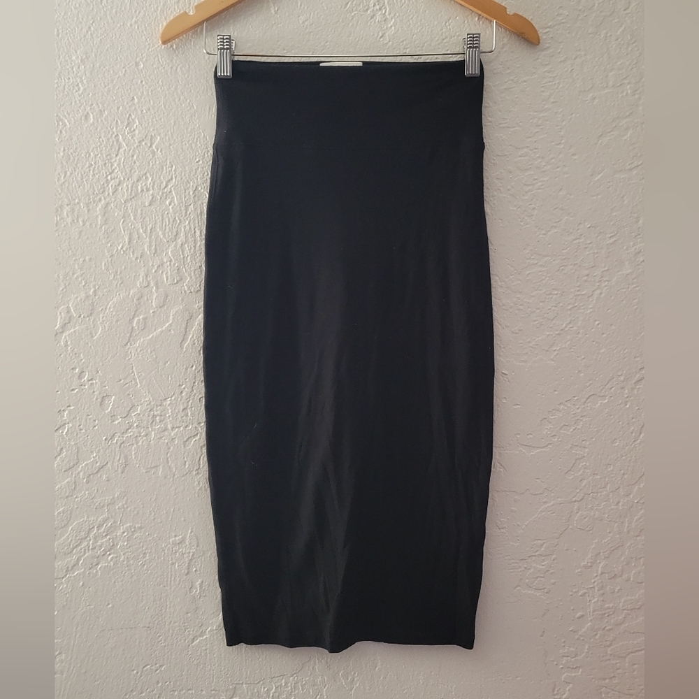 Aritzia The Group By Babaton Skirt Size Small